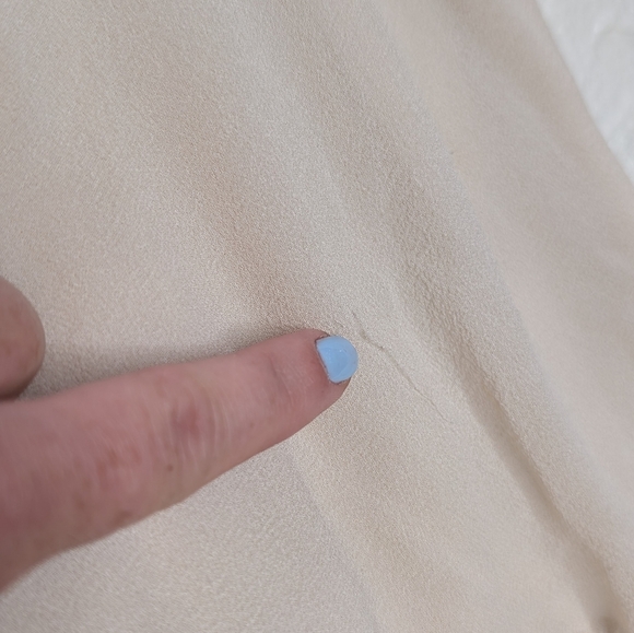 232- Wilfred 100% Silk Elegant Cream Layered Dress - Picture 5 of 8